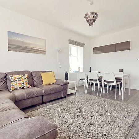 Plas Darien-3 Bed Apt- Sea Views - Sleeps 5 Trearddur Exterior foto